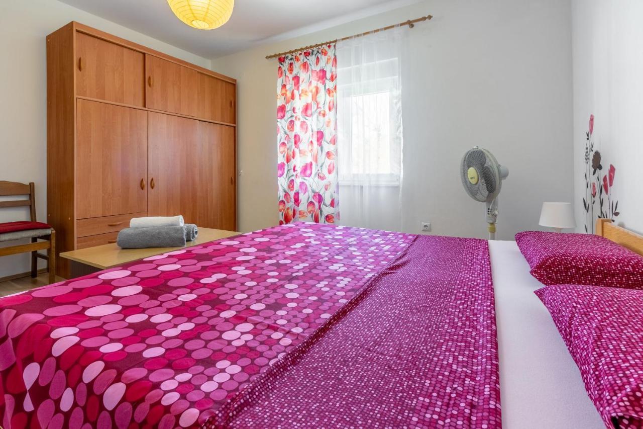 Apartments Ratko Jadranovo Buitenkant foto