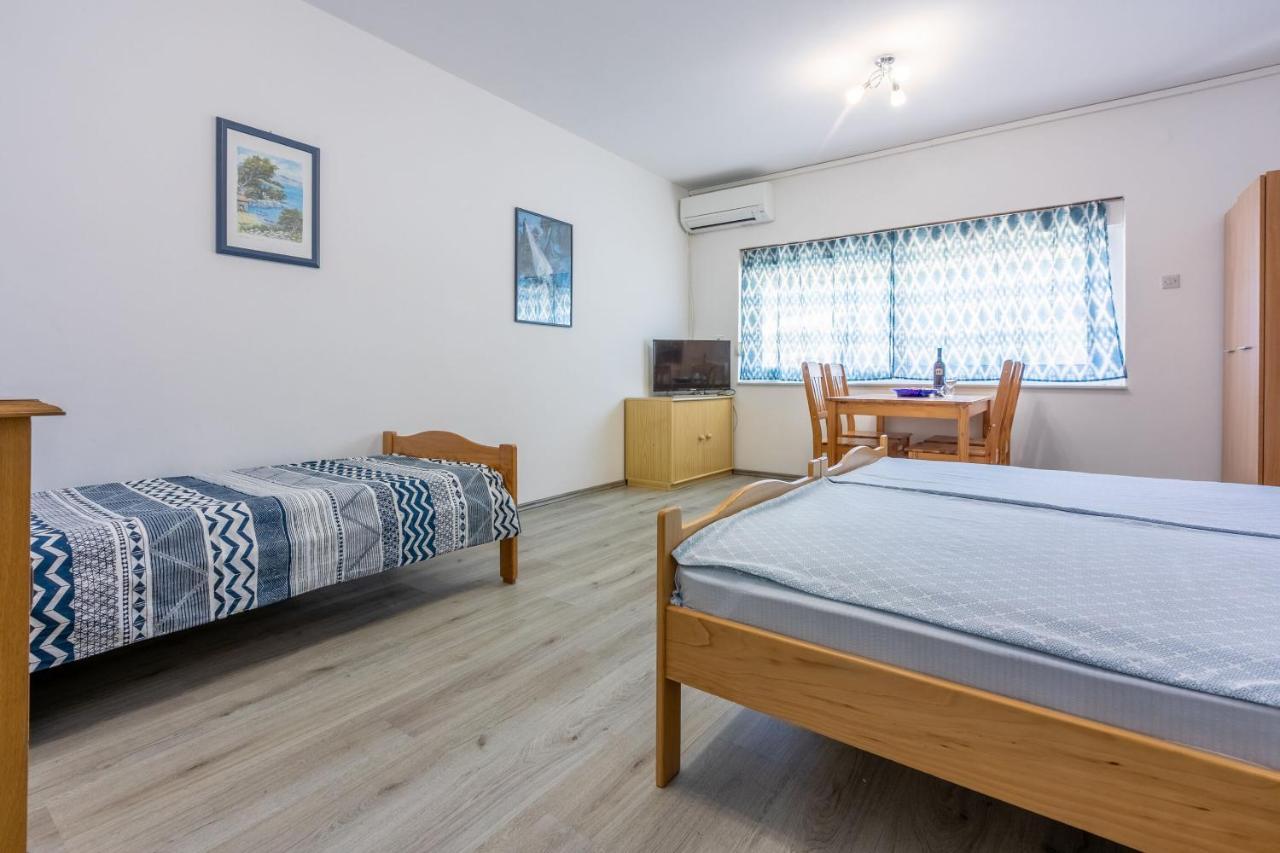 Apartments Ratko Jadranovo Buitenkant foto